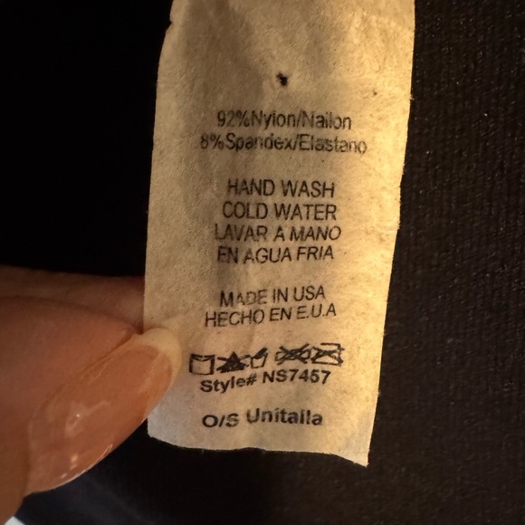 BOGO Nikibiki Coldshoulder Black Women's Top, NWOT - Picture 4 of 5